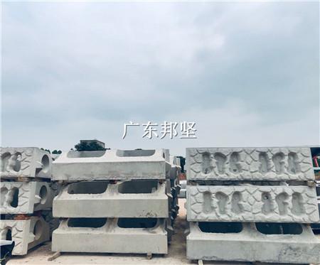 深圳河道生態(tài)框 植草護坡磚 預(yù)制生態(tài)砌塊 河道擋墻護岸現(xiàn)貨